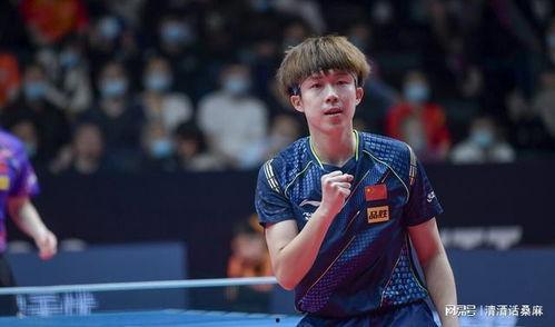 国乒爆料王楚钦受伤视频,赛场拼搏精神令人动容